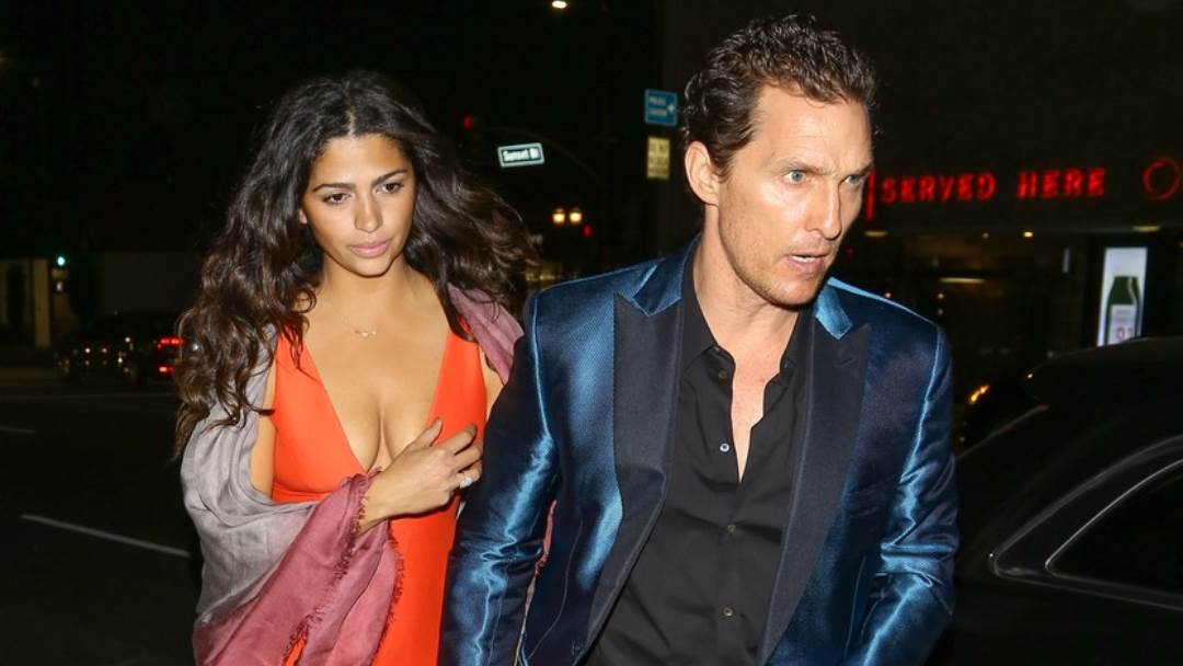 Matthew McConaughey u braku je s manekenkom Camilom Alves