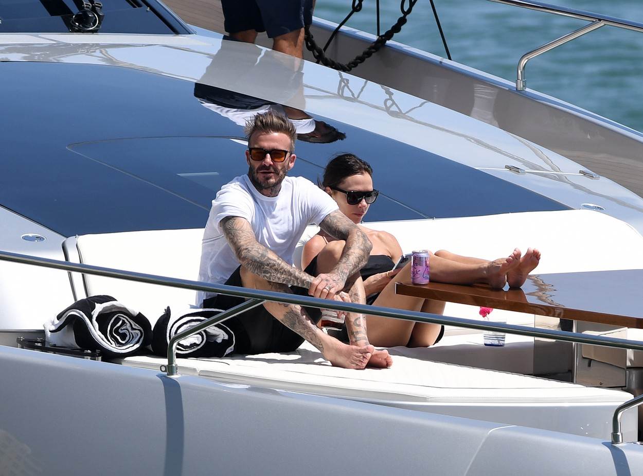 David i Victoria Beckham su teški 380 milijuna funti