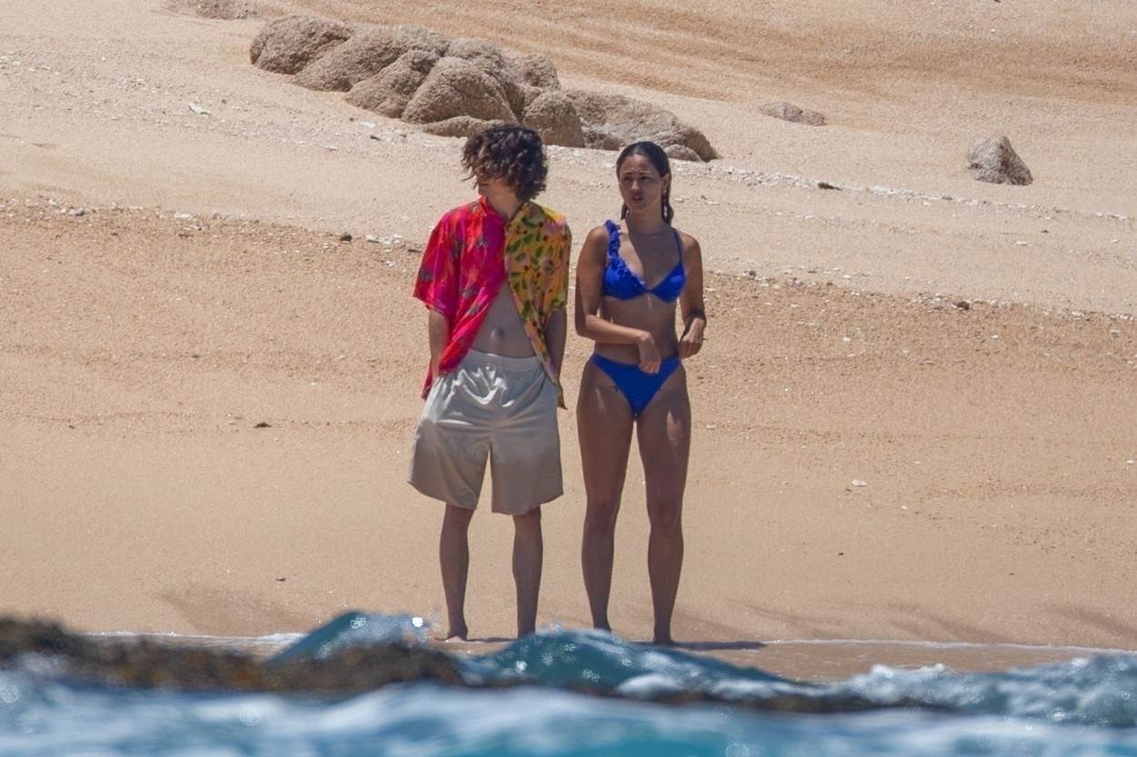 Eiza Gonzalez i Timothee Chalamet imali su kratku aferu na ljeto 2020. godine