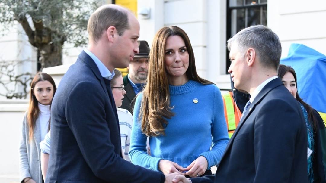 Kate Middleton u ožujku je nosila bedž s ukrajinskom zastavon