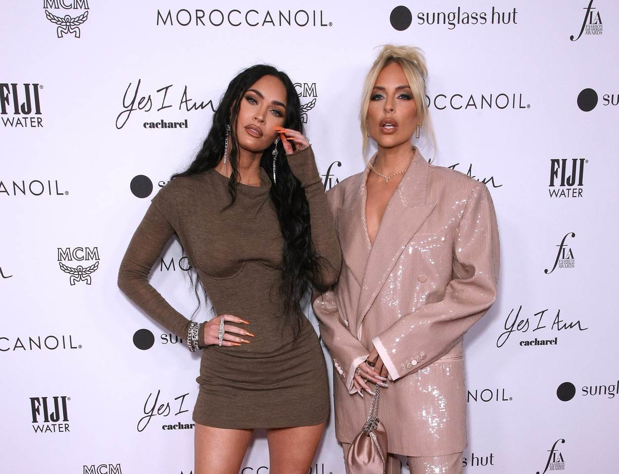 Megan Fox i Maeve Reilly pozirale su na dodjeli nagrada