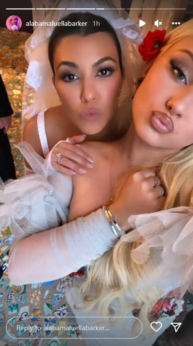 Alabama Barker i Kourtney Kardashian napravile selfie prije vjenčanja