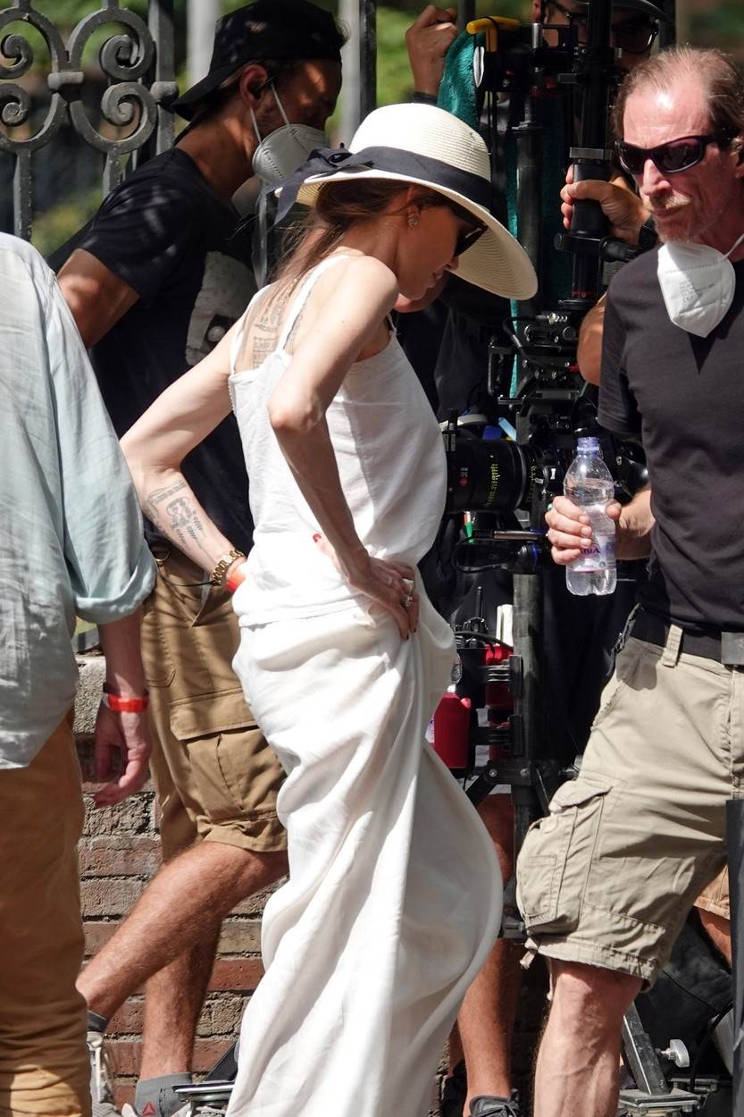 Angelina Jolie imala je premalo kilograma