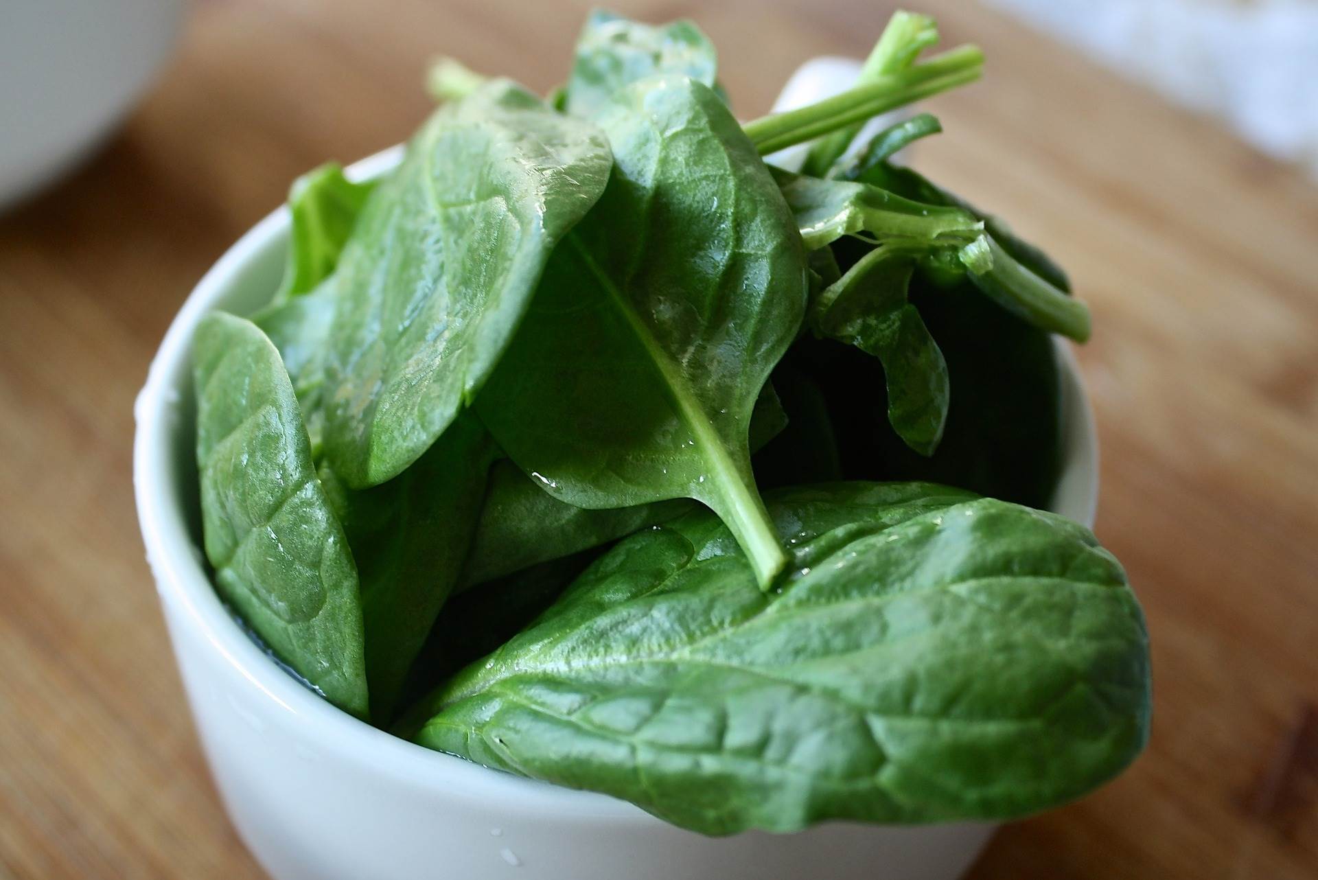 spinach-gc9ff304a7_1920.jpg