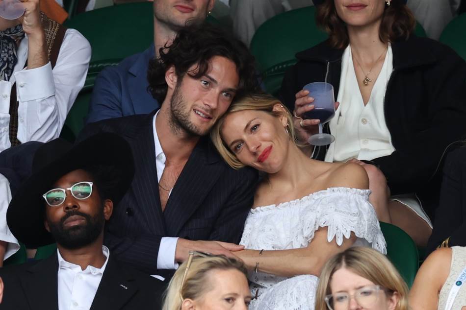 Sienna Miller s dečkom Olijem Greenom