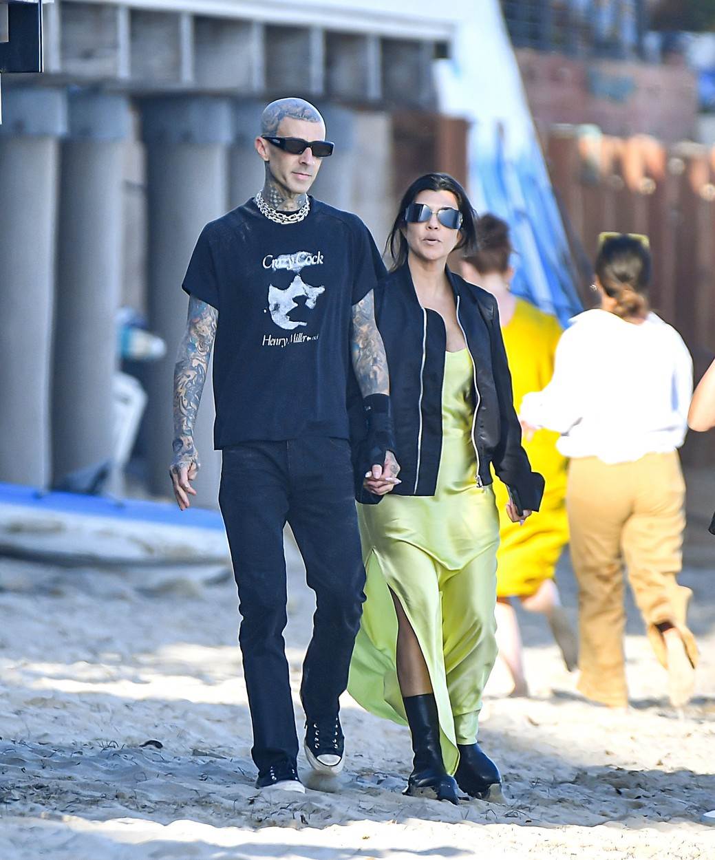 Kourtney Kardashian i Travis Barker vjenčali su se tri puta