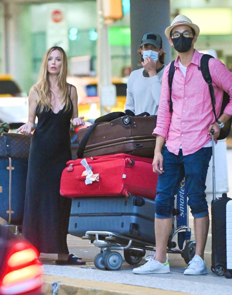 Adrien Brody i Georgina Chapman vratili su se s odmora u Francuskoj