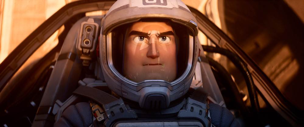 LIGHTYEAR-ONLINE-USE-b020_303b_p.jpg