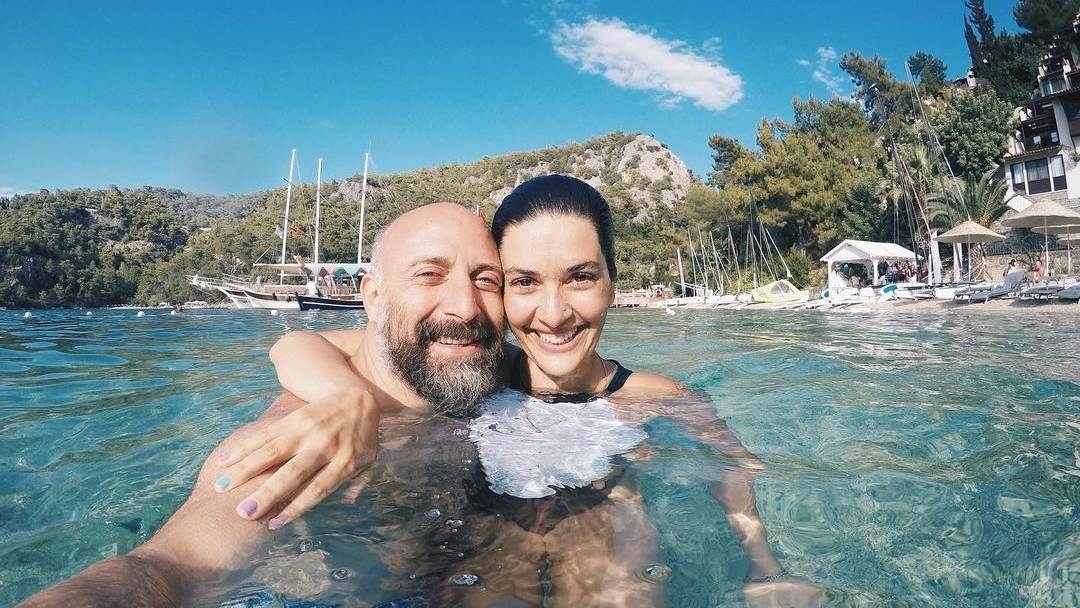 Berguzar Korel i Halit Ergenc su u braku od 7. kolovoza 2009. godine