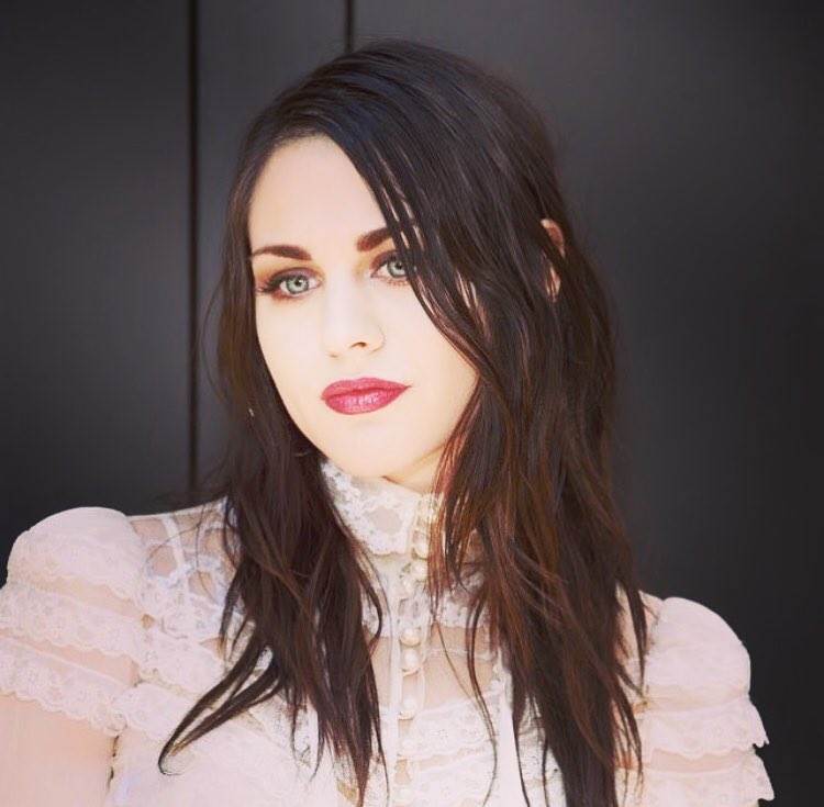 Frances Bean Cobain, kći Kurta Cobaina napunila je 30 godina