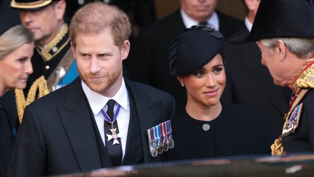 Meghan Markle i princ Harry odali počast kraljici Elizabeti u Westminster Hallu