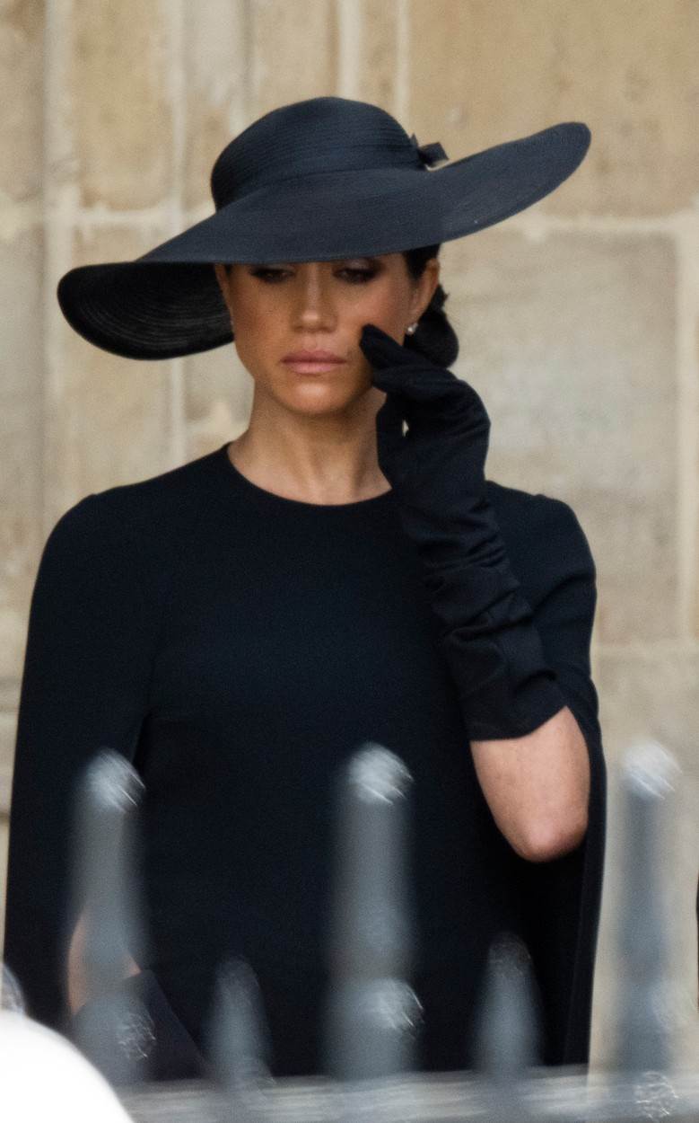 Meghan Markle na sprovodu je nosila naušnice koje joj je poklonila kraljica Elizabeta II.