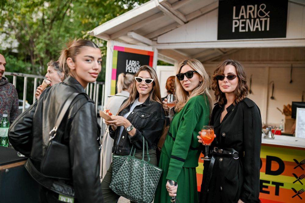 Rita Rumora, Nika Turković, Nika Matić i Mia Matić na Food Marketu