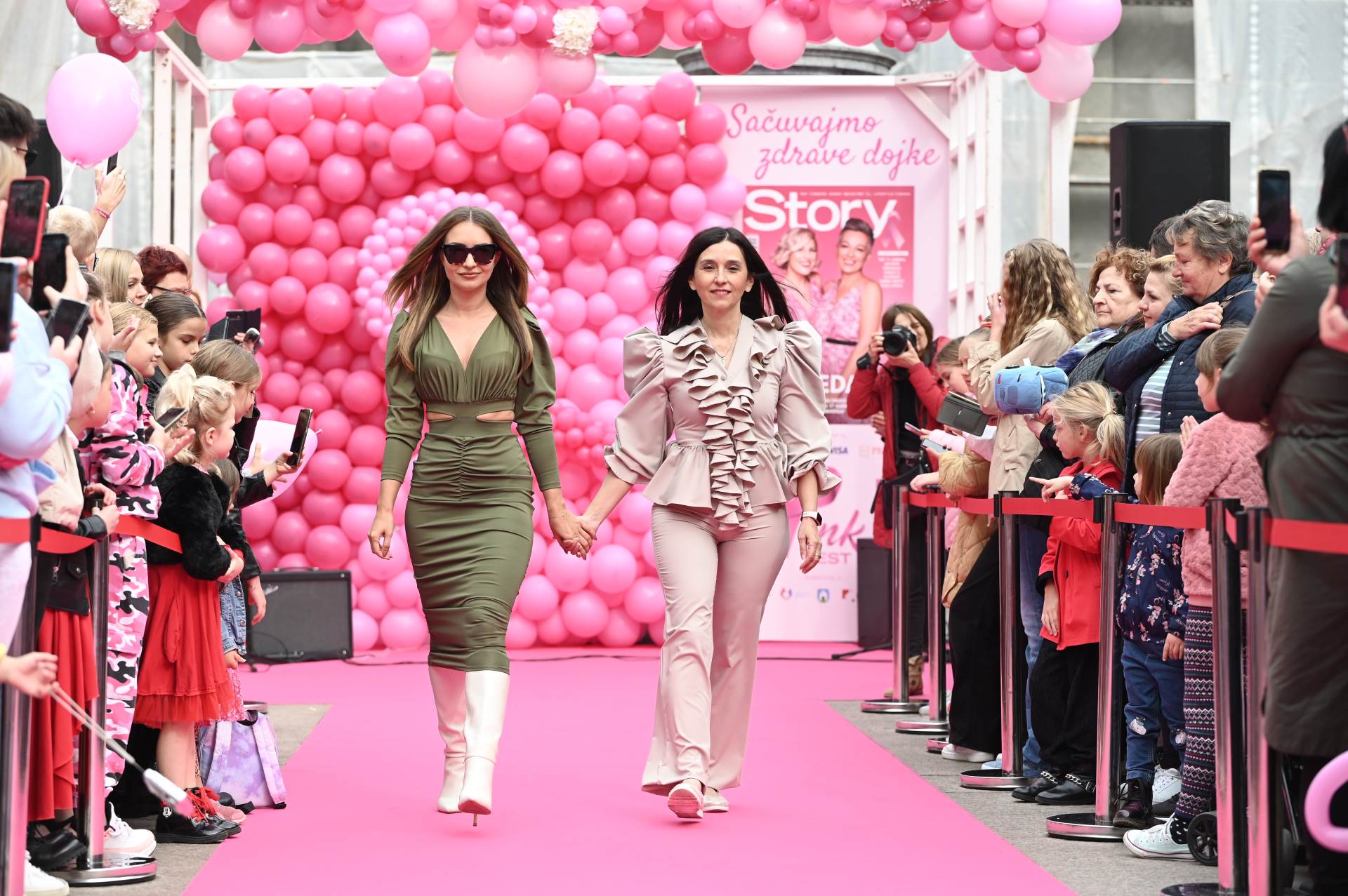 Ivona Glavaš sudjelovala je na Story Pink Fest reviji sa svojim brendom Anovi