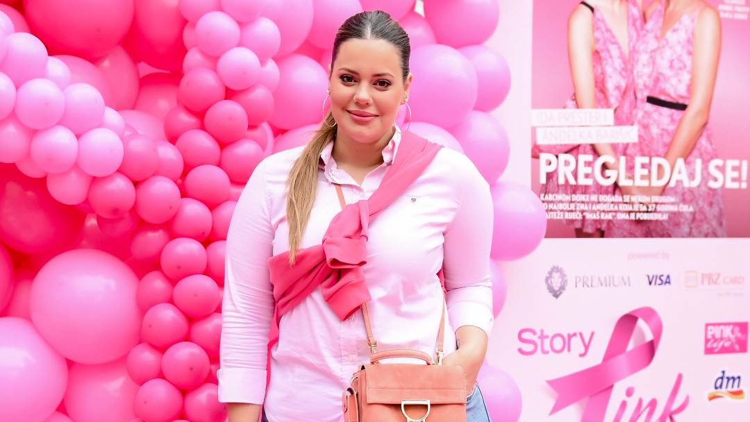 Lucija Lugomer na Story Pink Festu