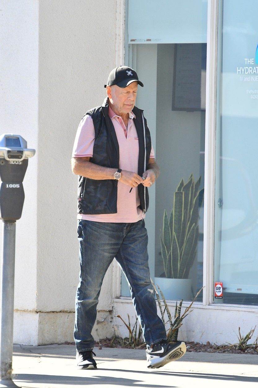 Bruce Willis izgleda bolesno