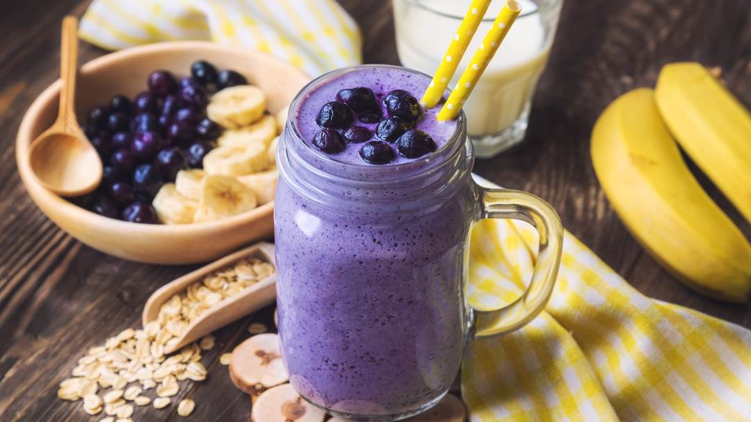 Smoothie od banane i borovnice