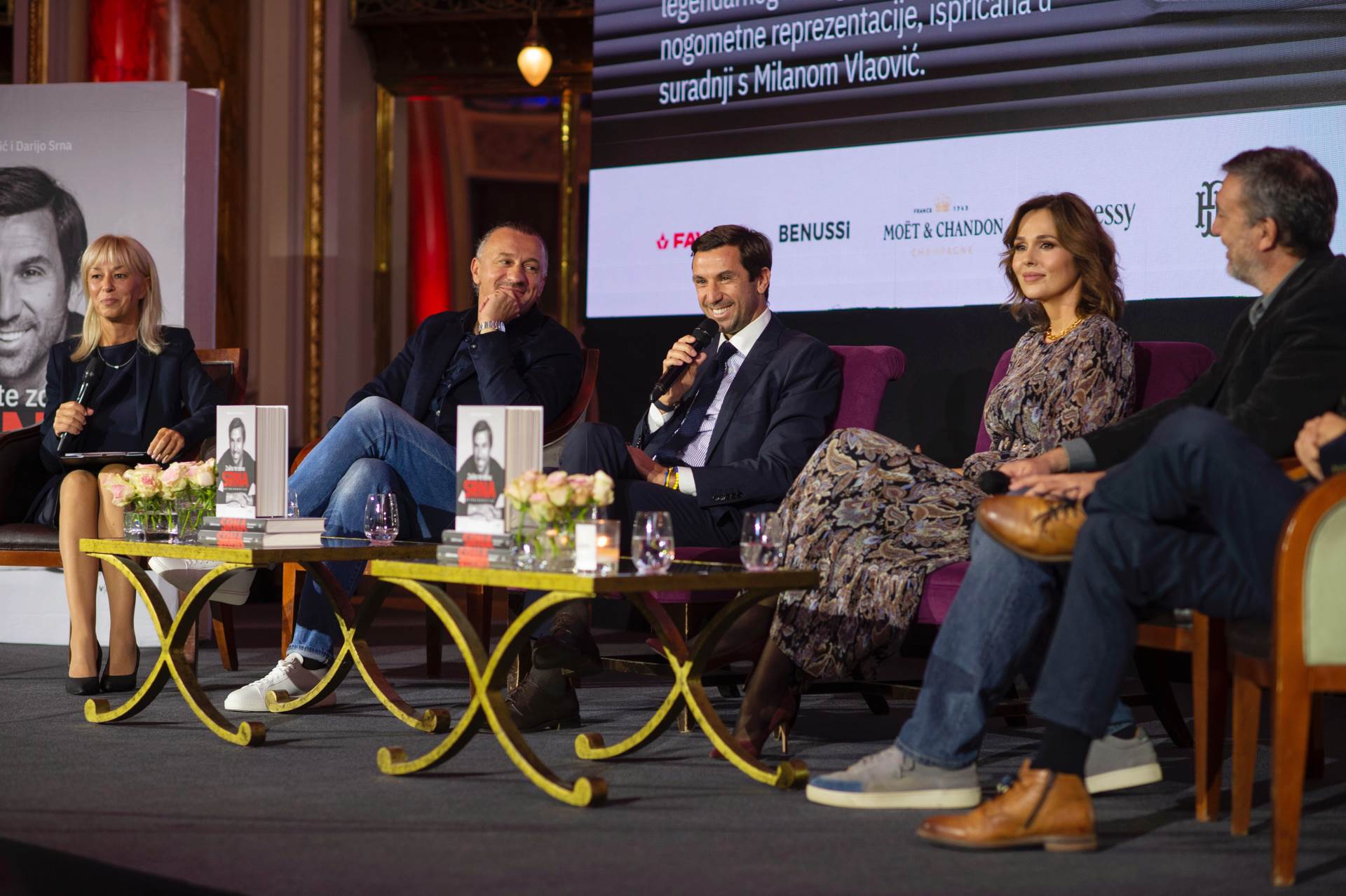 Blaženka Leib, Mario Stanić, Darijo Srna, Milana Vlaović i Drago Glamuzina