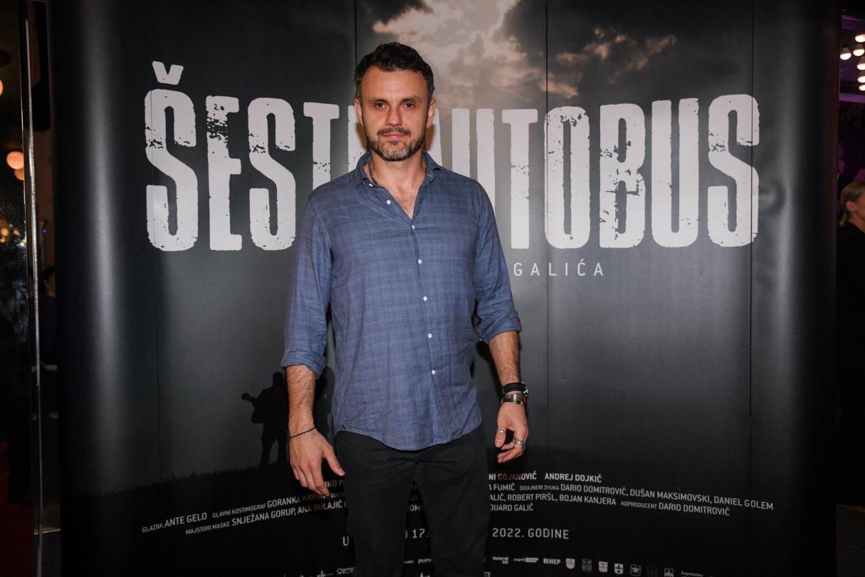 Andrej Dojkić prošle godine oženio je dugogodišnju djevojku Ines Cvjetkić