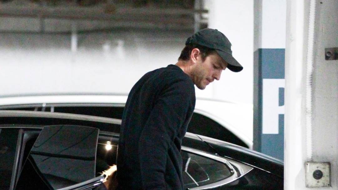 Ashton Kutcher ima brata blizanca