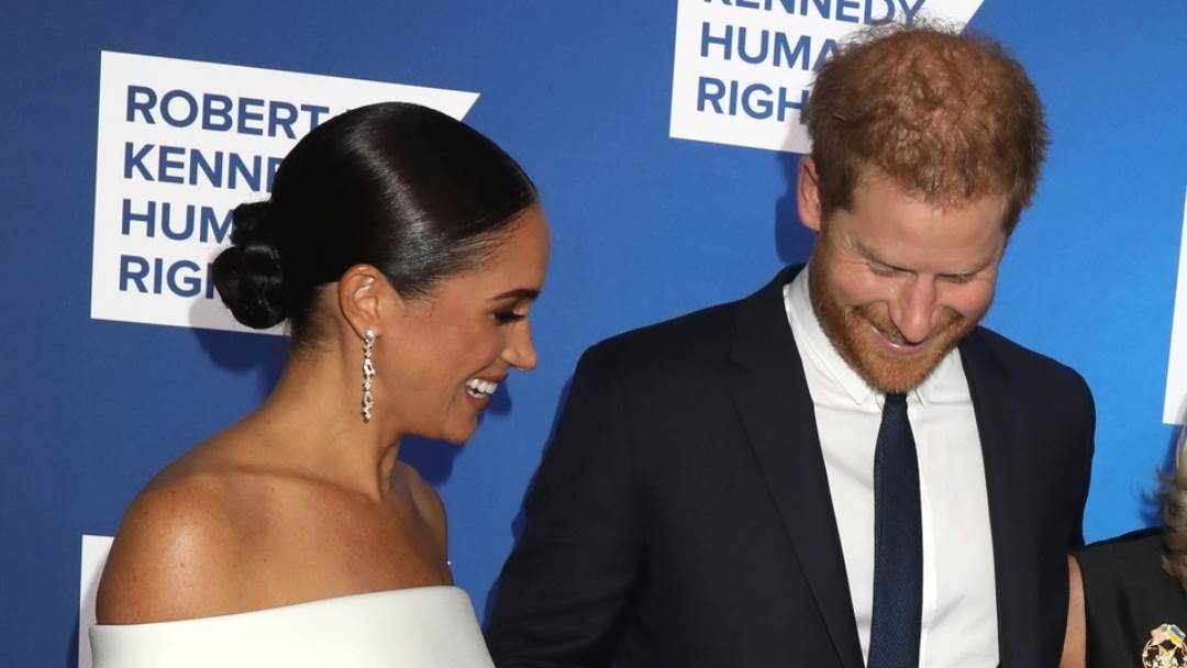 Meghan Markle i princ Harry su primili nagradu za borbu protiv rasizma