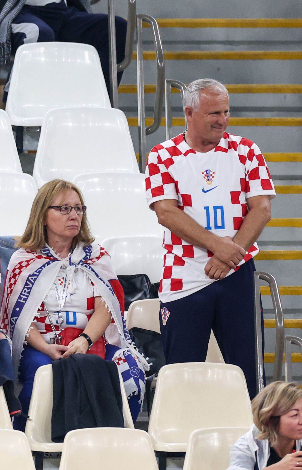 Roditelji Luke Modrića na utakmici u Katru