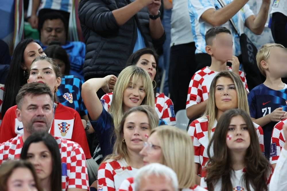 Izabel Kovačić, Josipa Perišić i Ivana Vida na utakmici protiv Argentine
