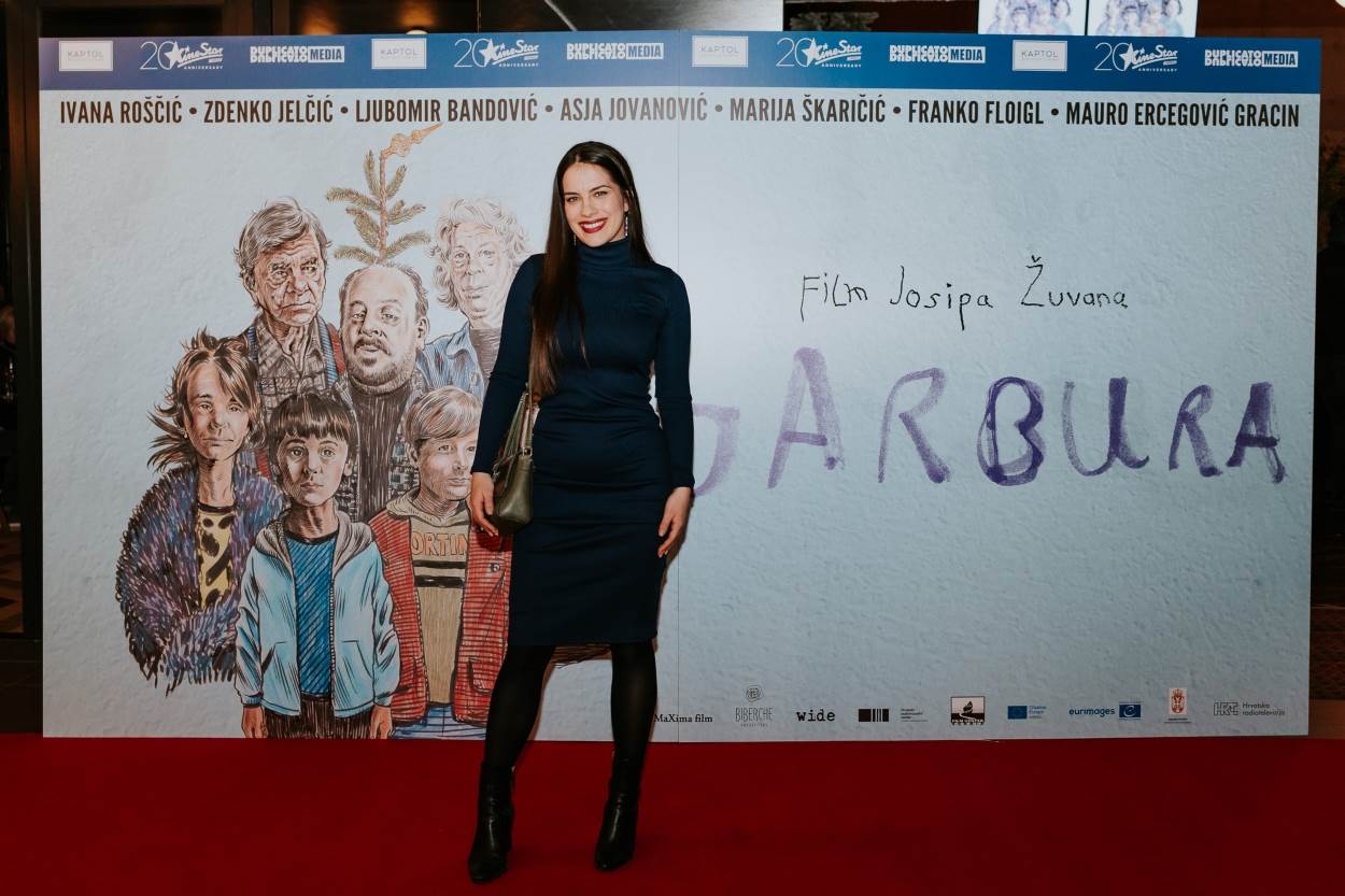 Ana Uršula Najev