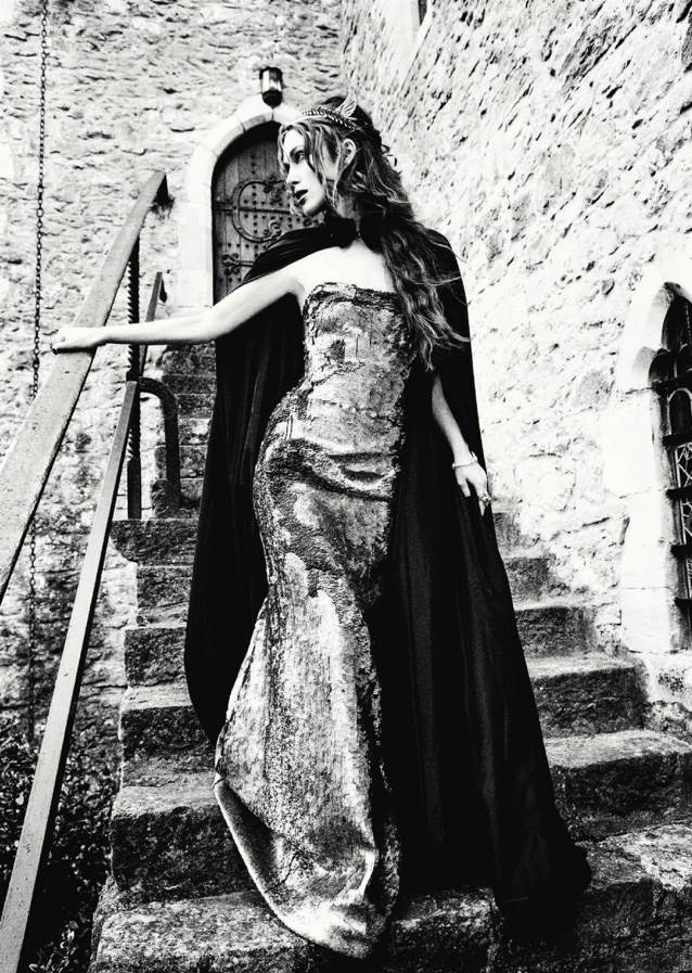 Keira Knightley: dramatična ljepota za Harper's Bazaar