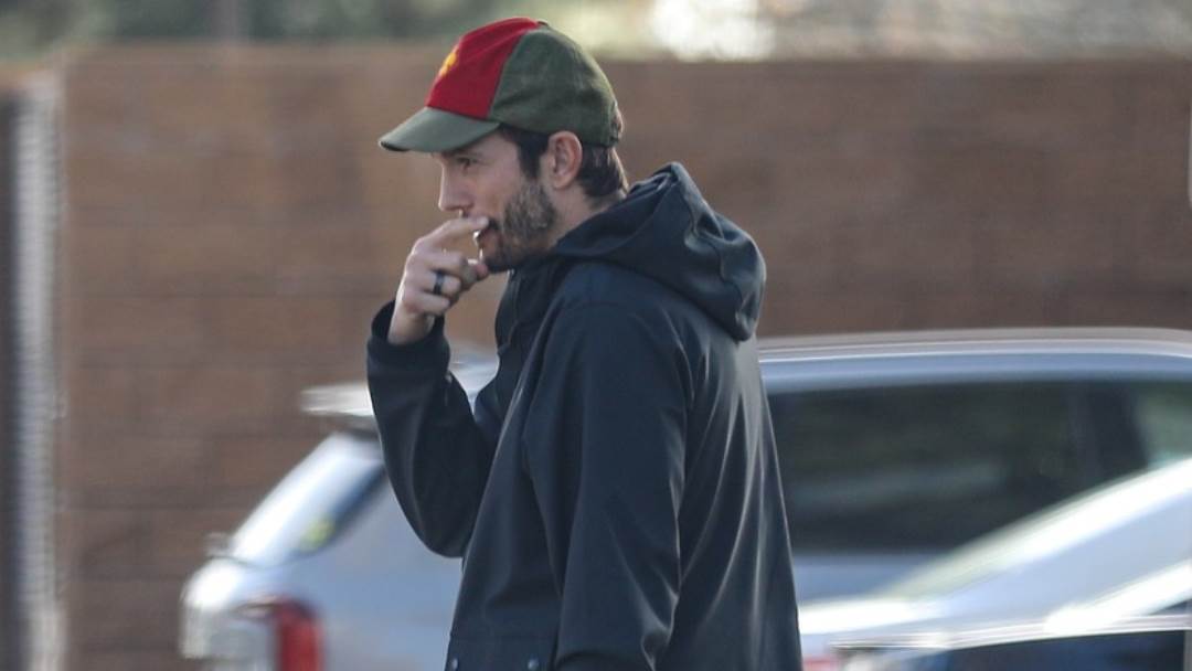 Ashton Kutcher u rijetkom izlasku u javnosti