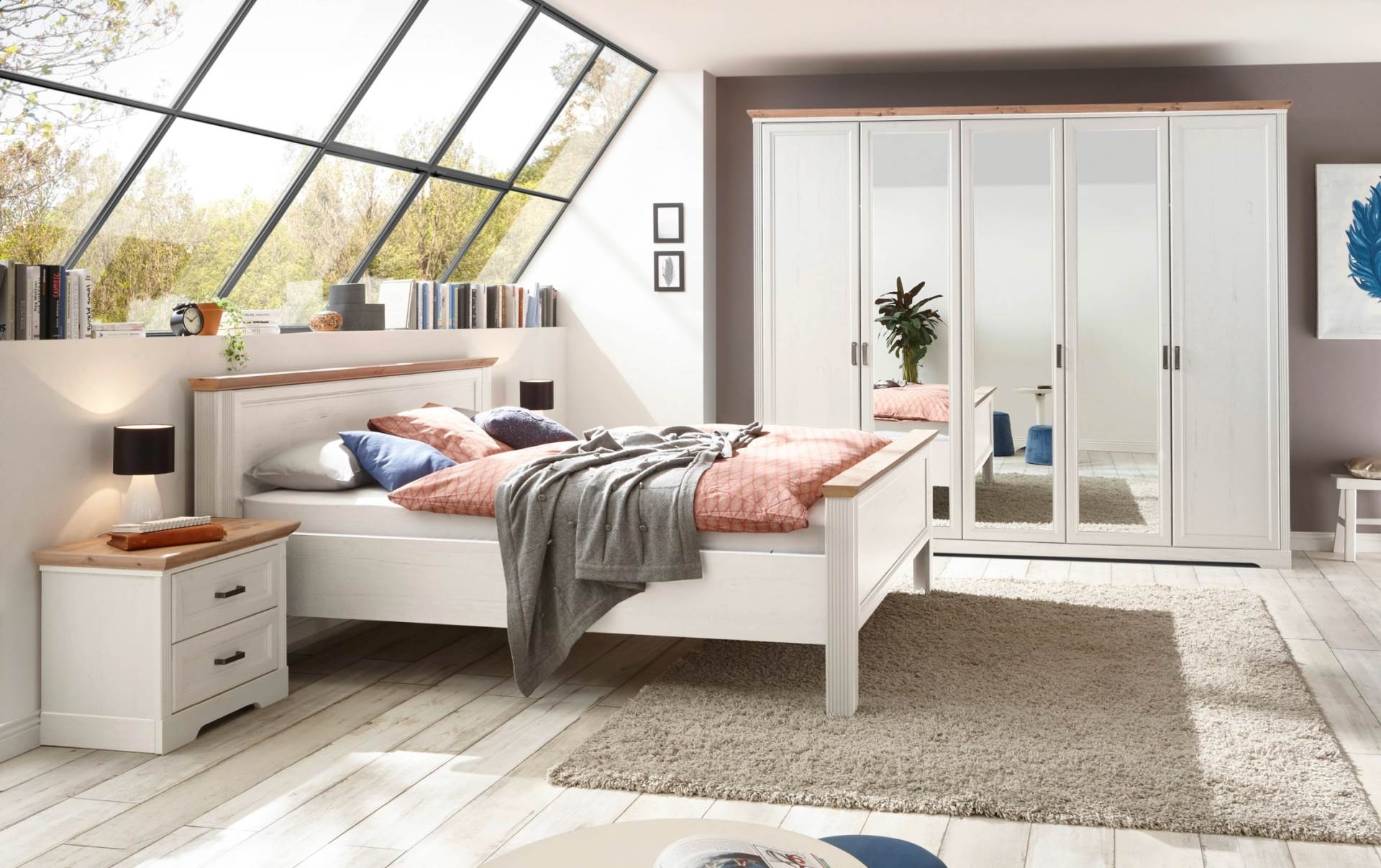 Lesnina XXXL_krevet_299,00€.jpg