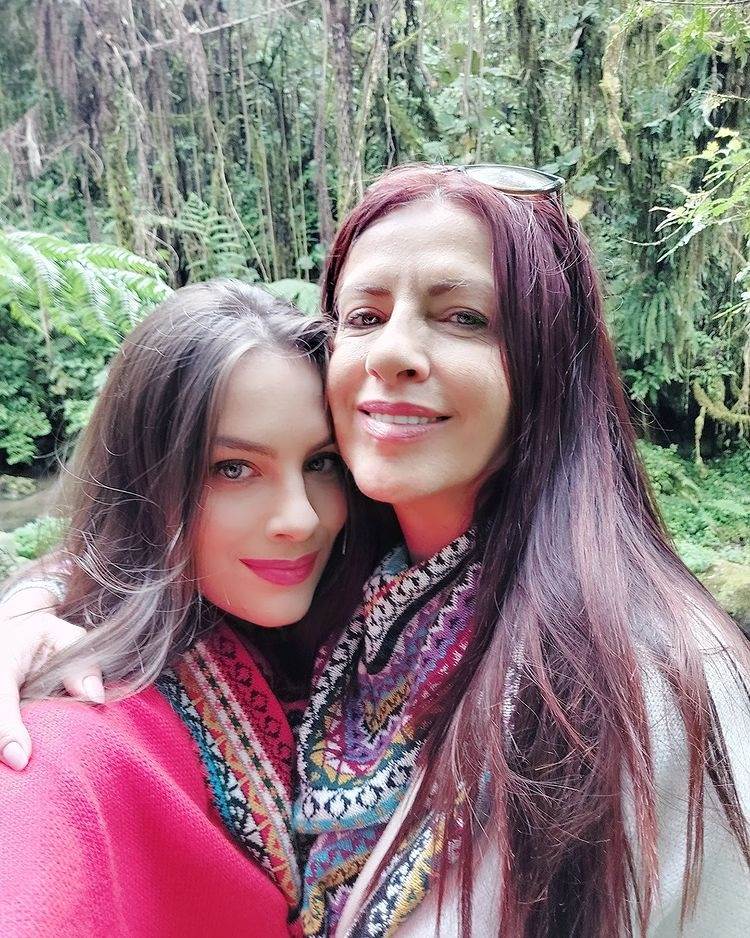Ana Uršula Najev i Veronika Gomez Morales