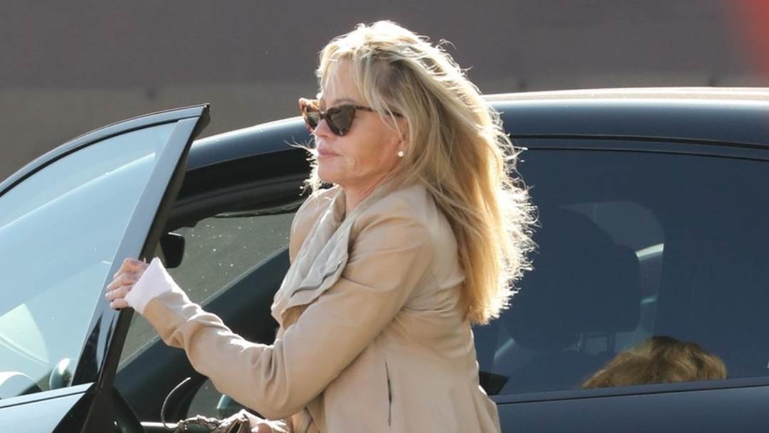 Melanie Griffith viđena je s ožiljkom na licu