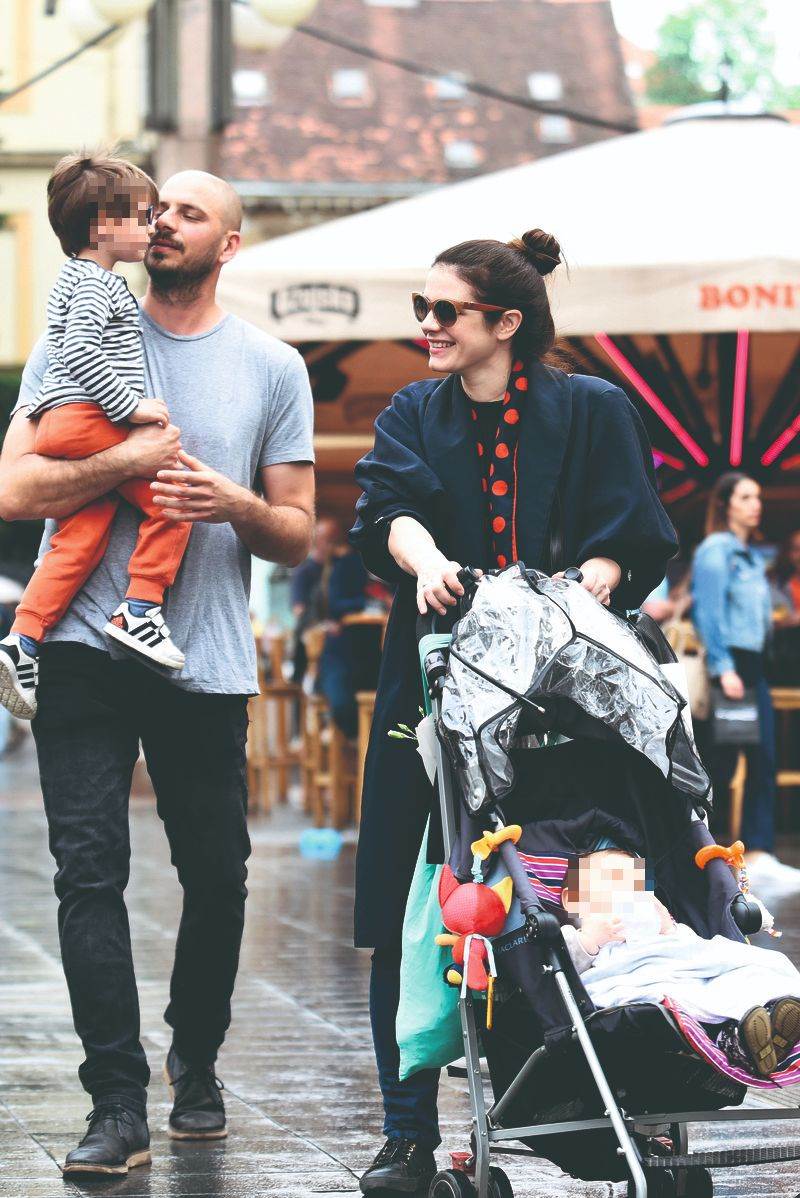 Ivana Roščić s obitelji