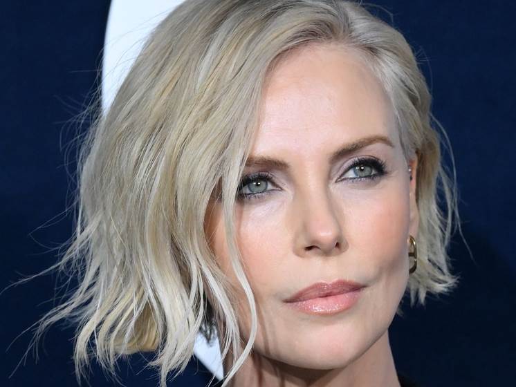 Charlize Theron ima kratku bob frizuru