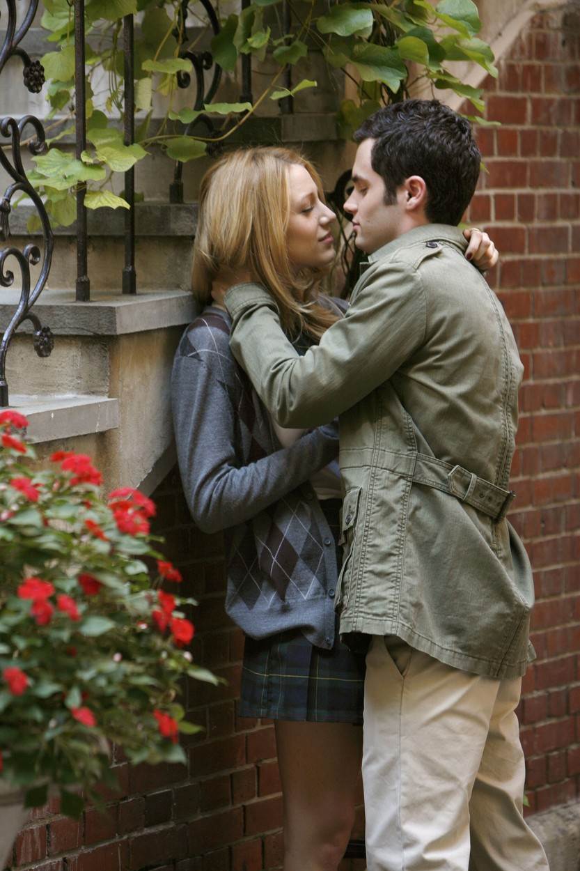 Penn Badgley i Blake Lively glumili su u seriji Tračerica