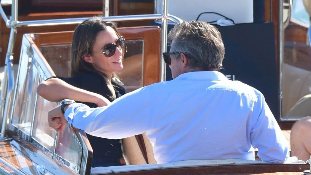 Hugh Grant i Anna Elisabet Eberstein