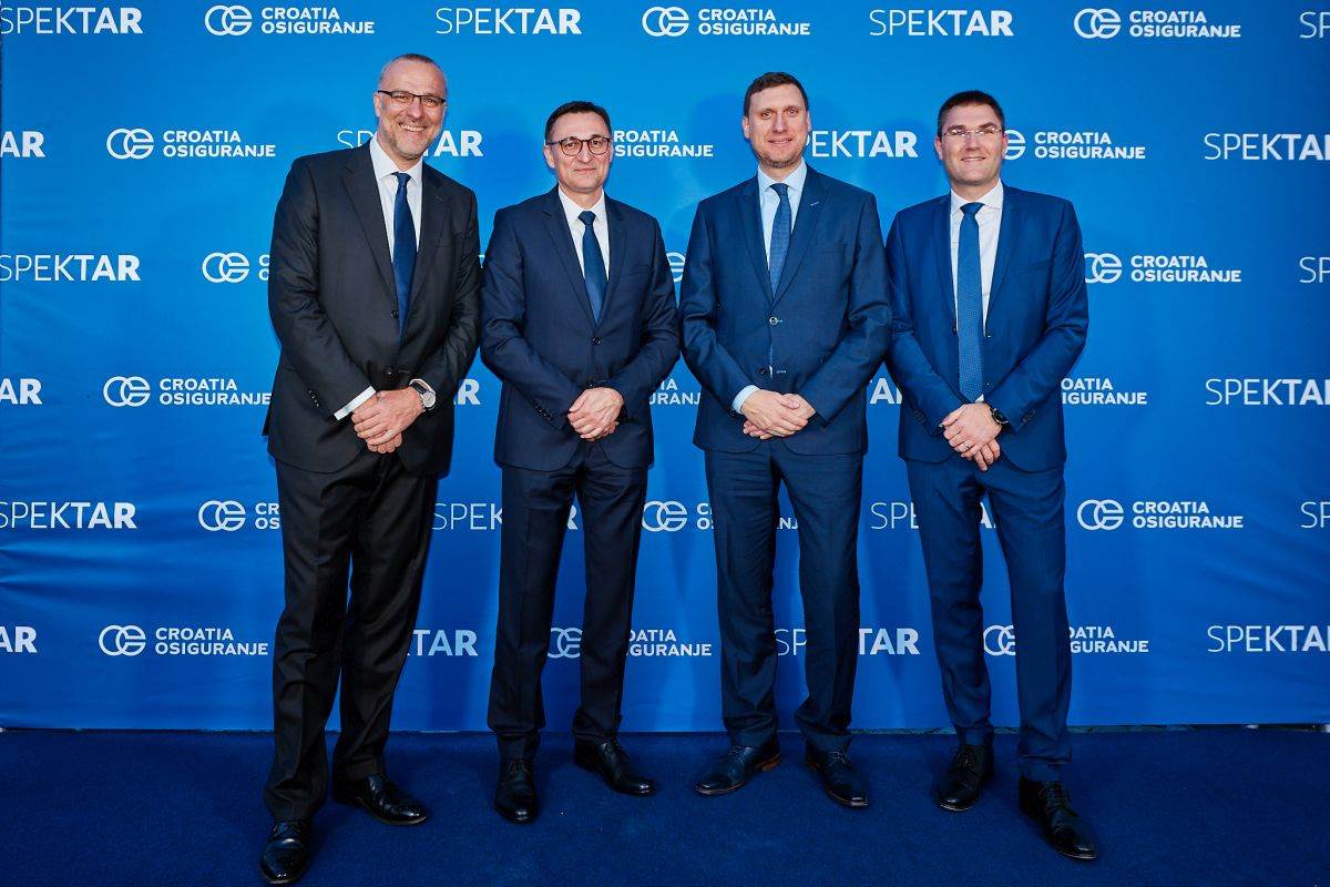 Davor Tomašković, Robert Vučković, Luka Babić i Vančo Balen.jpg