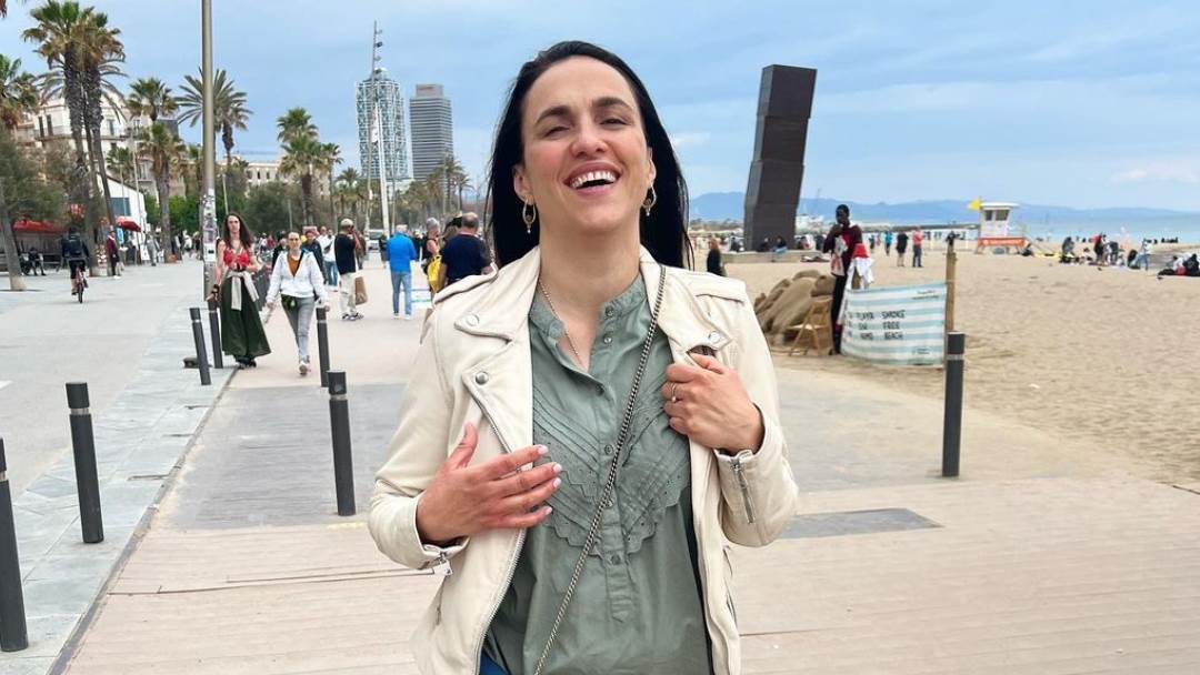 Marijana Mikulić na plaži Barceloneta