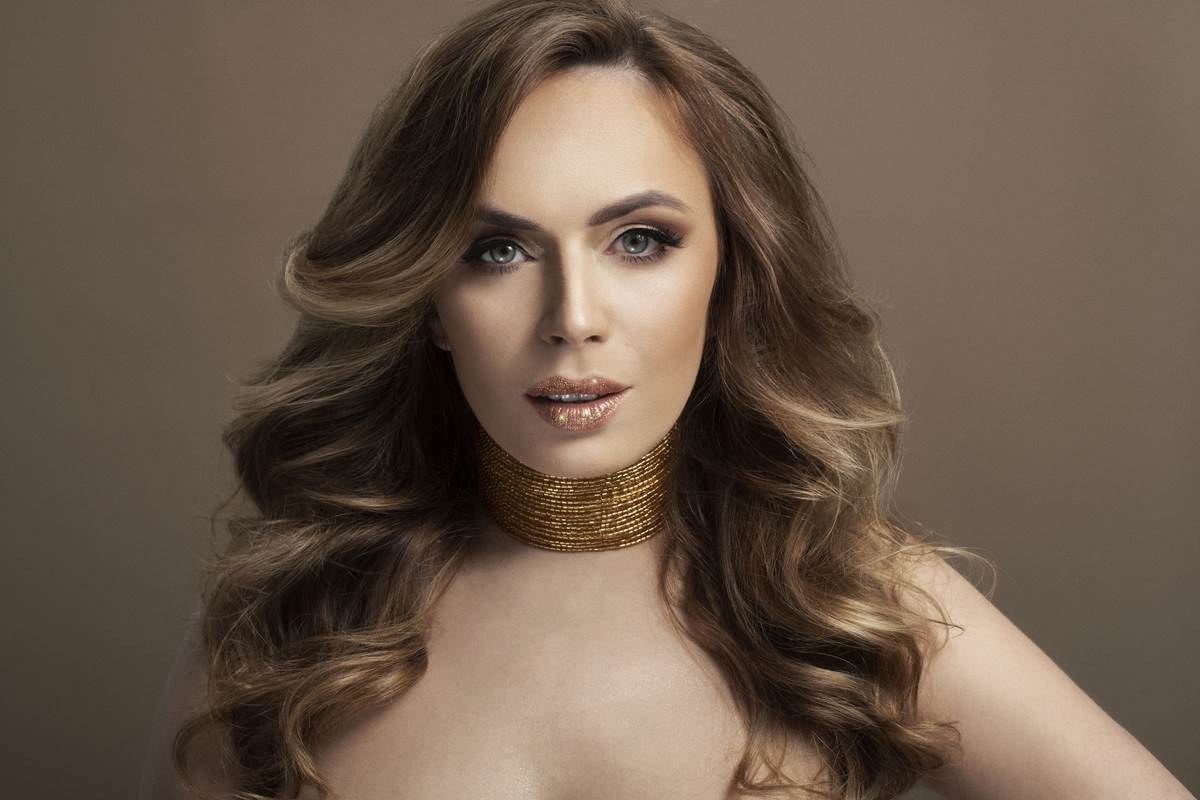 Ivana MiÁura VlaoviÜ.jpg