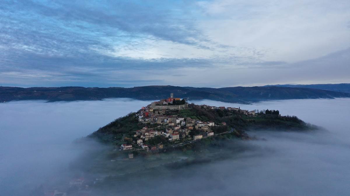 302_Croatia_EuropeFromAbove_008.jpg