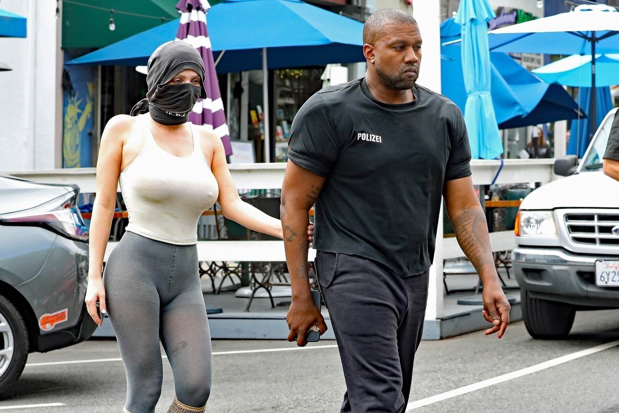 Bianca Censori prvo je radila kao dizajnerica za Kanyeov brend Yeezy.