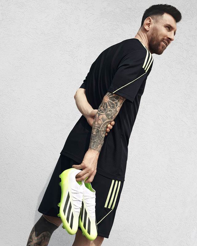 adidas Messi_Photo02.jpg