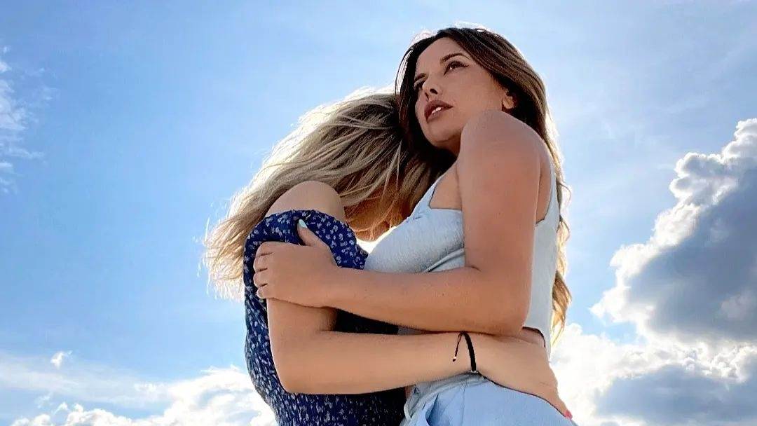 Taisha Drpić i Nives Celzijus