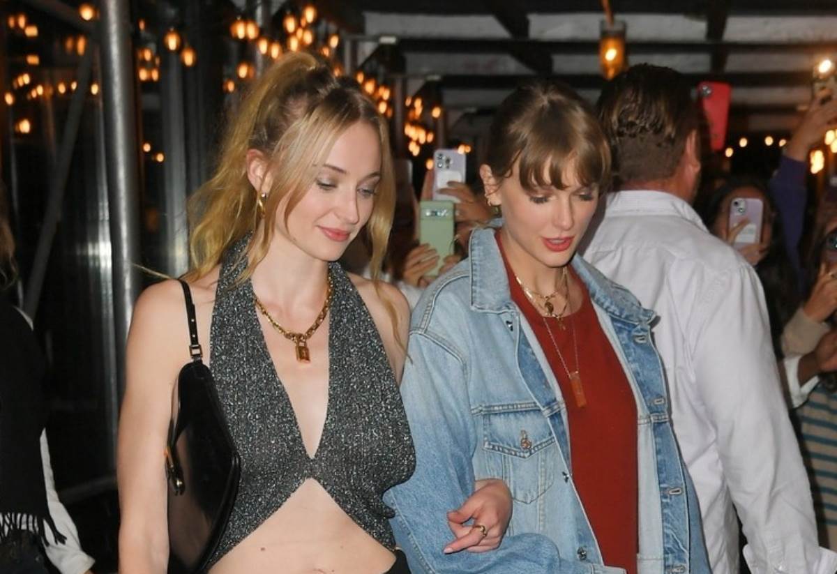 Taylor Swift and Sophie Turner viđene su zajedničkom izlasku.