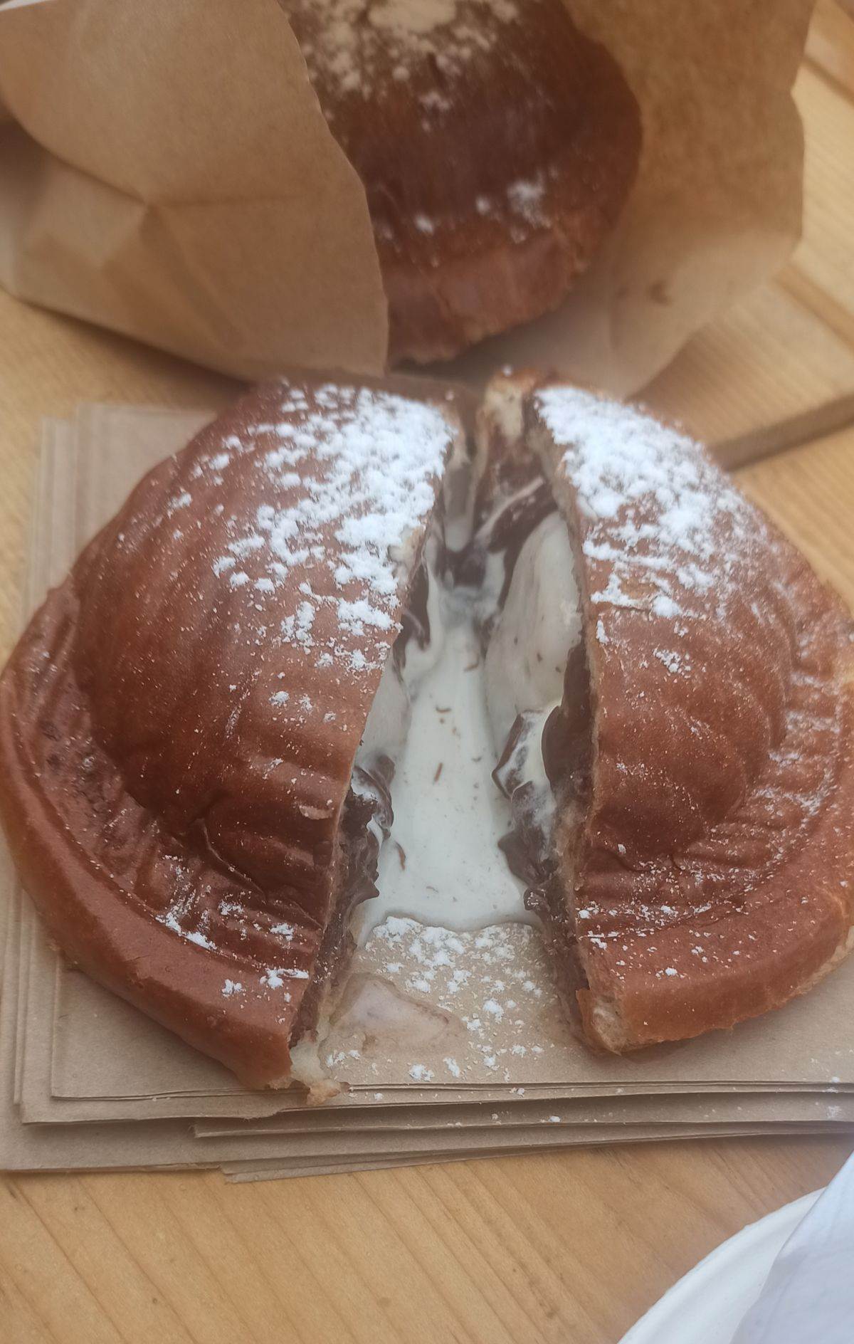 Briocherie Nutella Bomb na fuliranju