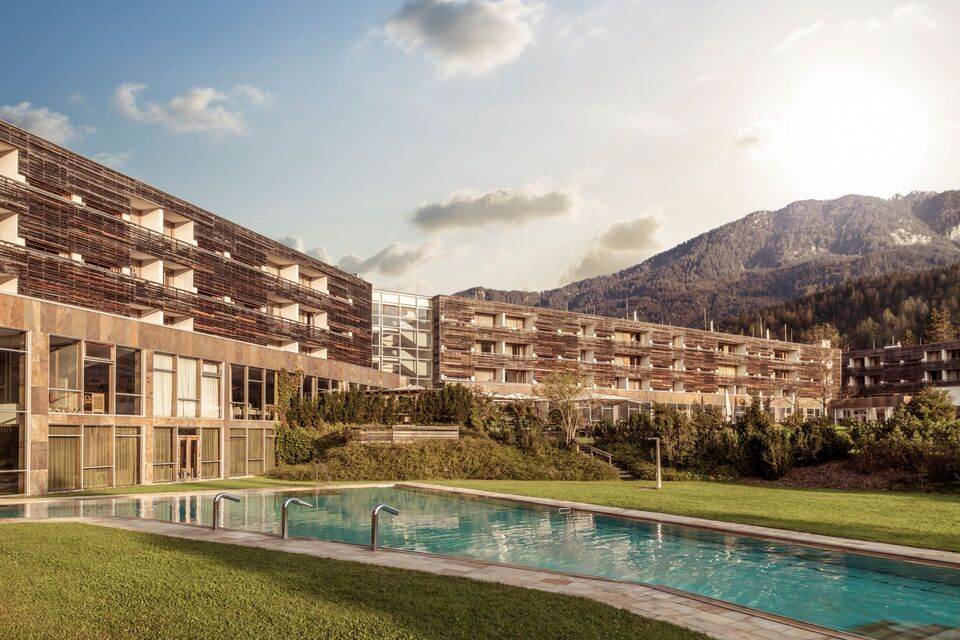 Falkensteiner Hotel & Spa Carinzia_eksterijer2.jpg