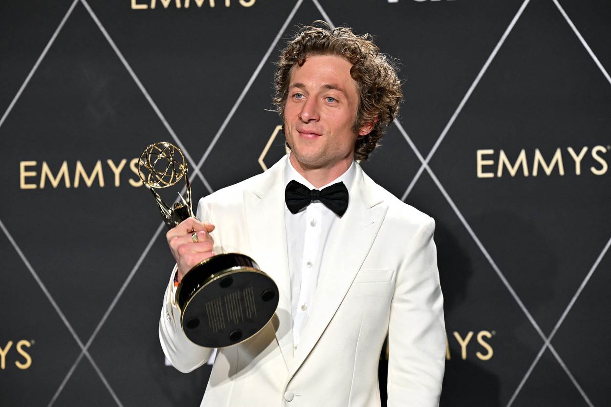 Jeremy Allen White