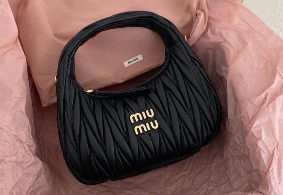 Miu Miu torbica.