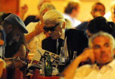 Karl Lagerfeld uživa u St.Tropezu